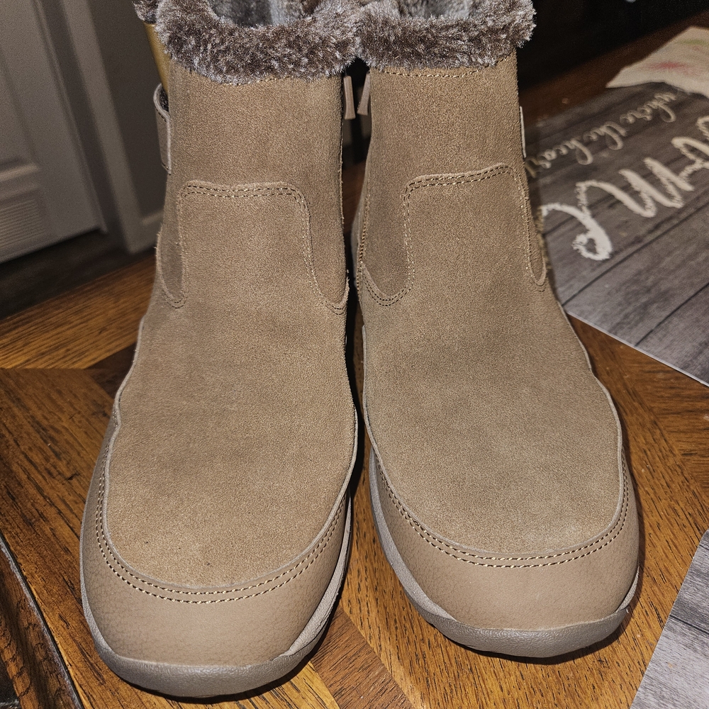 Easy Spirit Brown Suede Ankle Boots